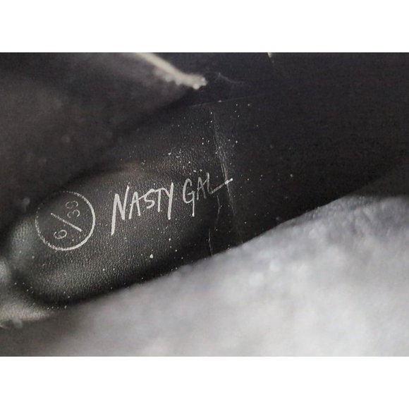 Nasty Gal Ankle Boots Booties Womens 6 White Croc Chunky Heel Pointed Toe - Picture 8 of 10